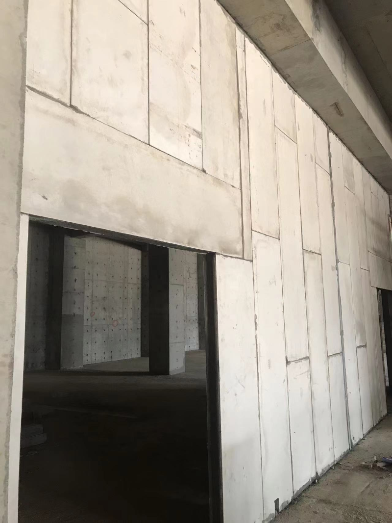 輕質(zhì)隔墻板安裝圖片